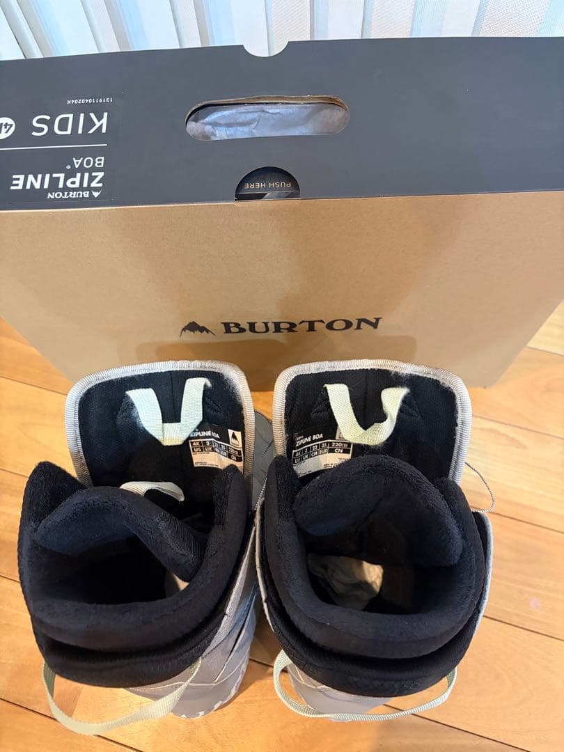 Burton Zipline BOAキッズ スノーボードブーツ　4K 22cm