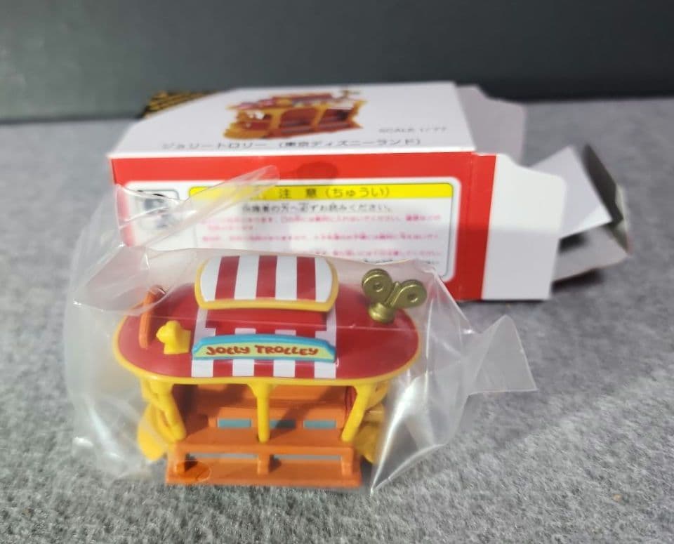 ディズニートミカ ジョリートロリー（赤箱）　超美品