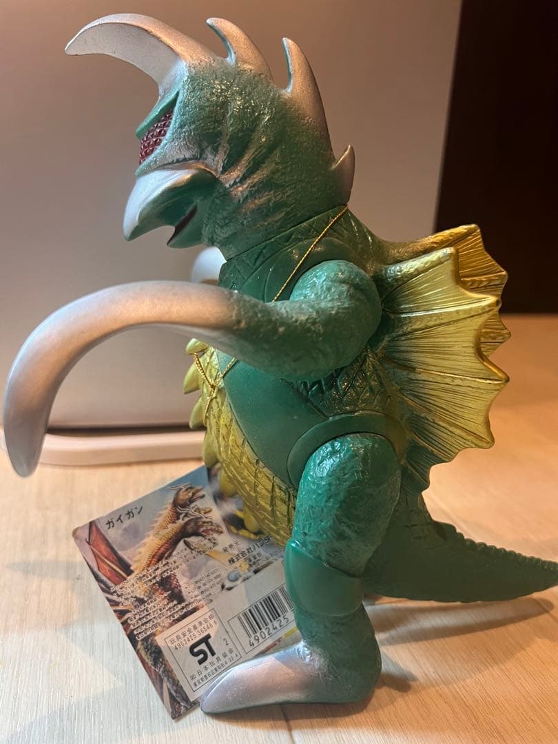 ガイガン　タグ付き　ブルマァアク