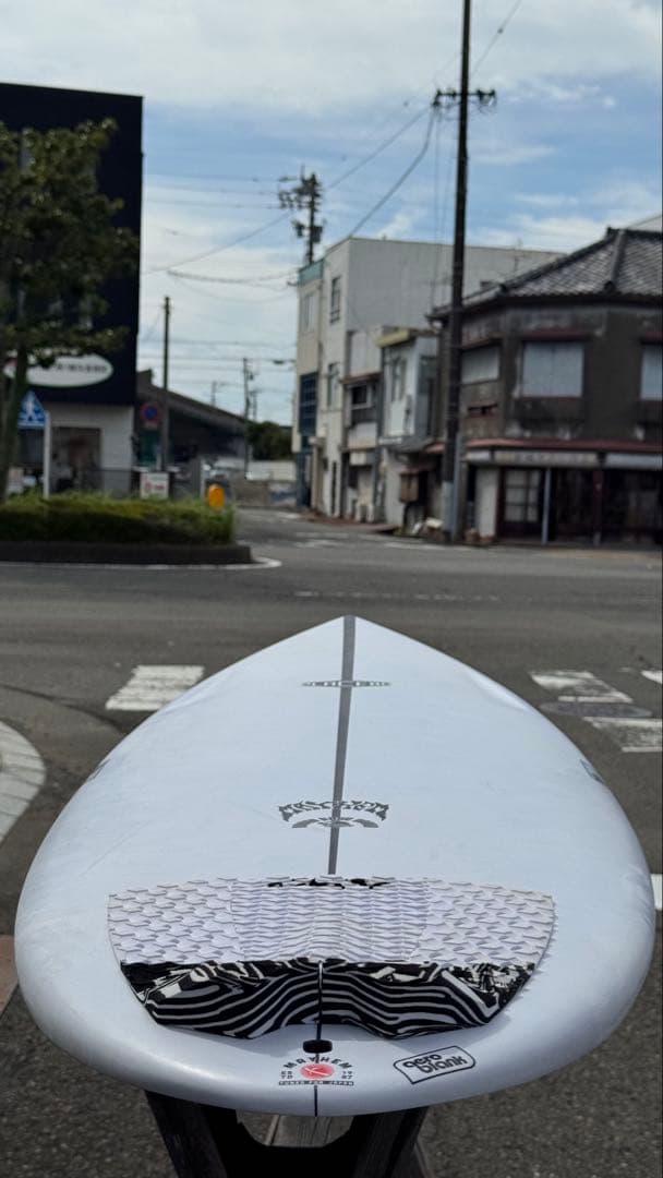 Round nose round 6’4” 45L