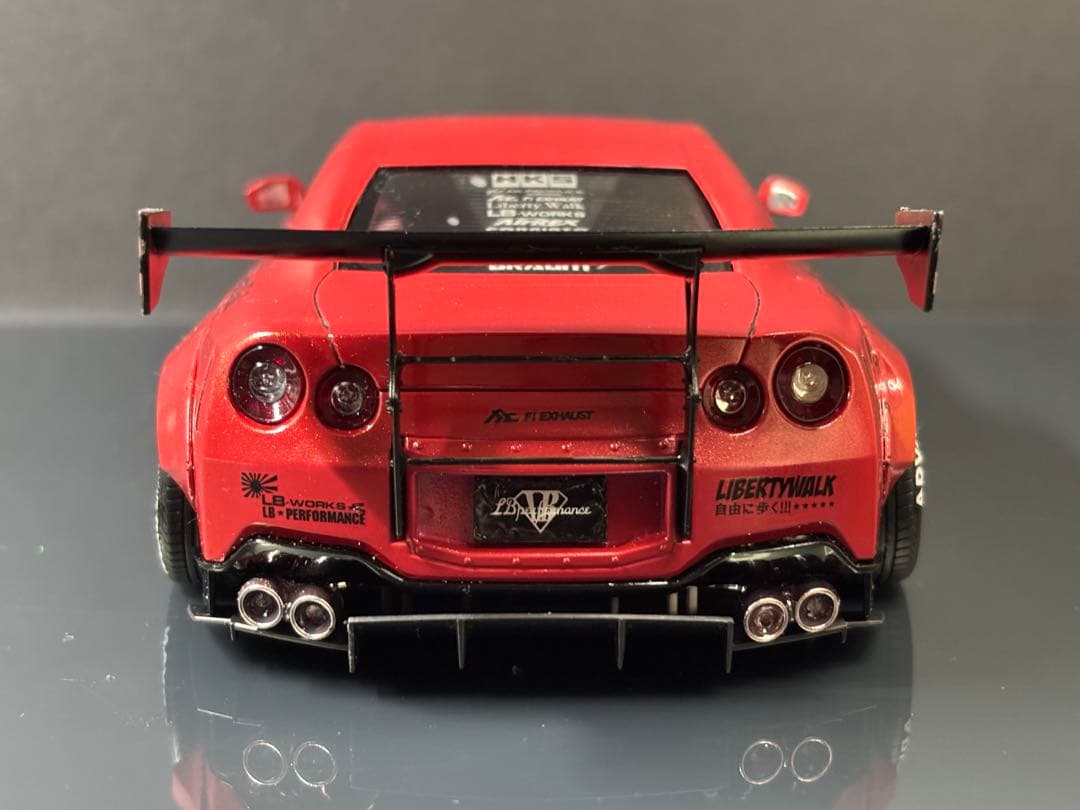 1/24リバティーウォークR35 GT-R 完成品