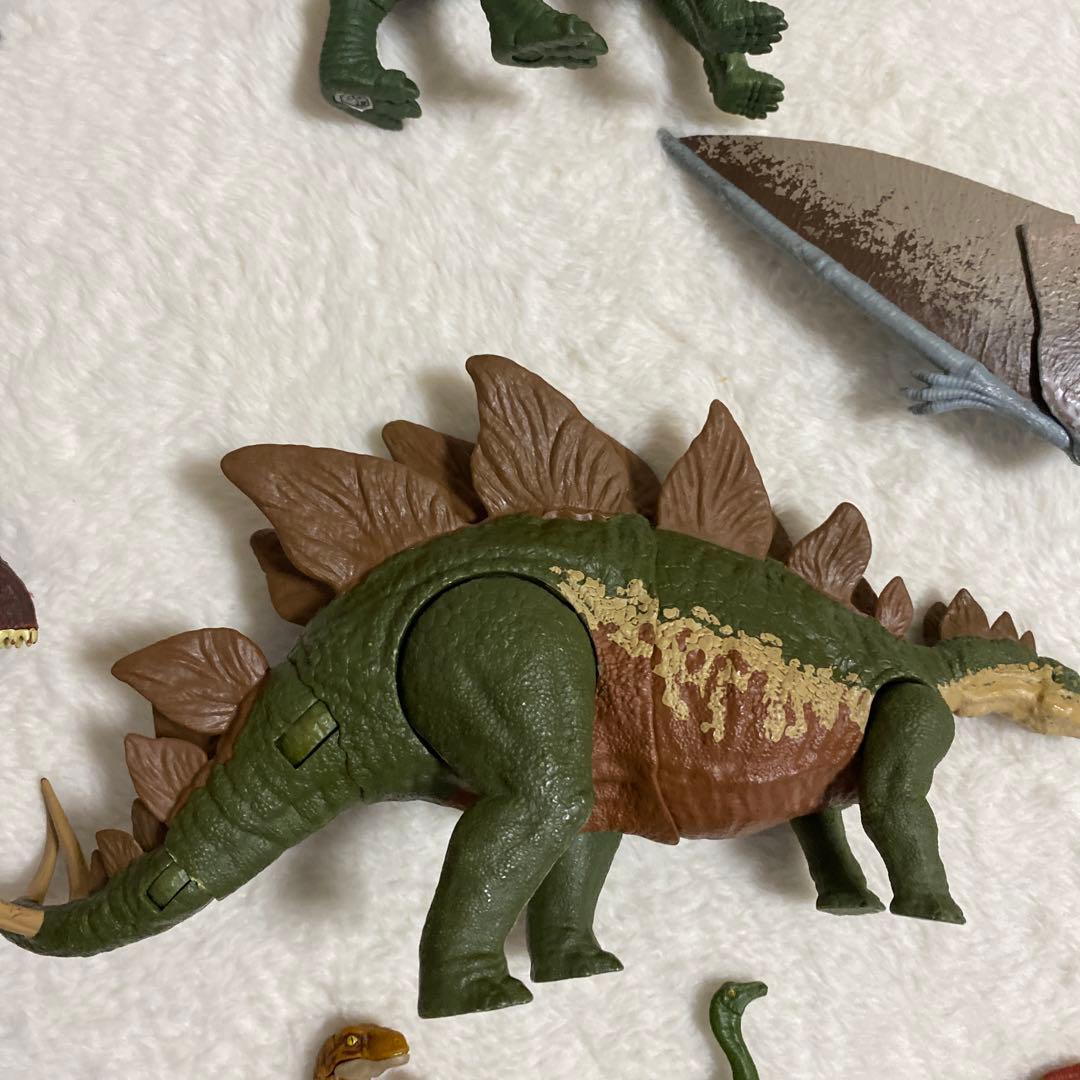 マテル MATTEL ジュラシックワールド 恐竜　フィギュア　13体　セット①