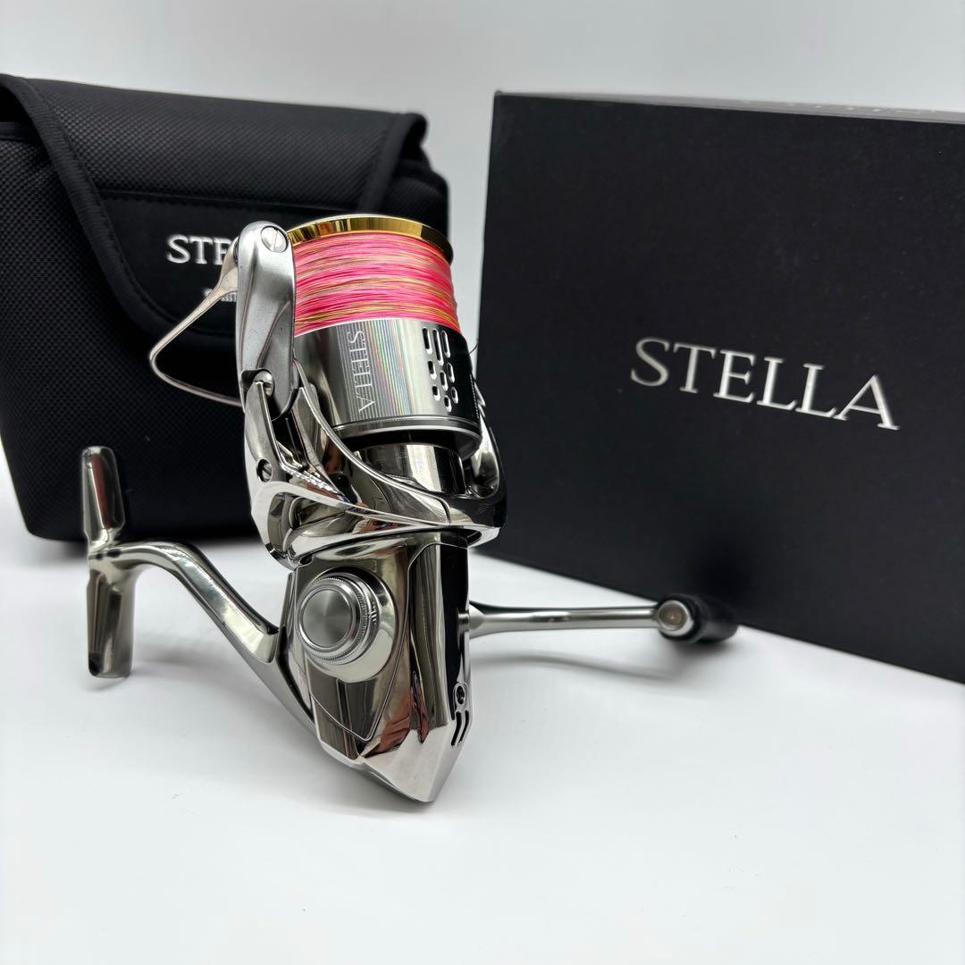 美品✨ 18 ステラ 4000MHG シマノ リール 釣具 フィッシング