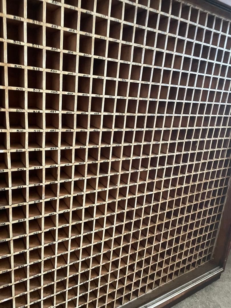 印鑑入れ　昭和レトロ　ヴィンテージ　棚　ラック　コレクションケース　ショーケース