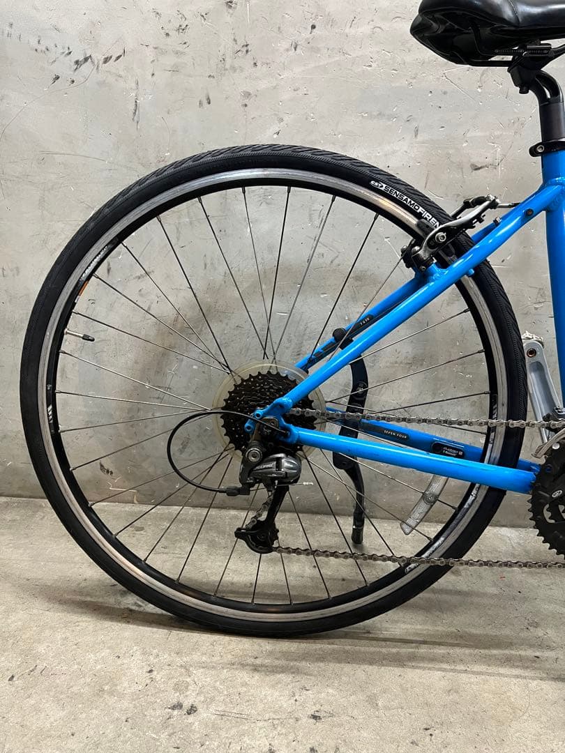 クロスバイク　トレック　FX 7.4 TREK アルミ