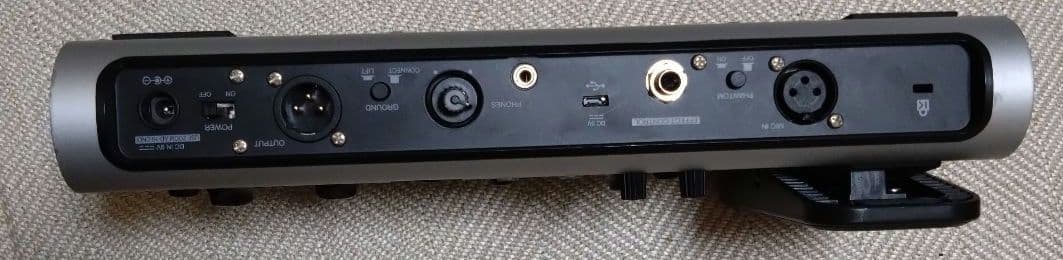 Zoom V6-SP Vocal Compressor　ボーカルエフェクター