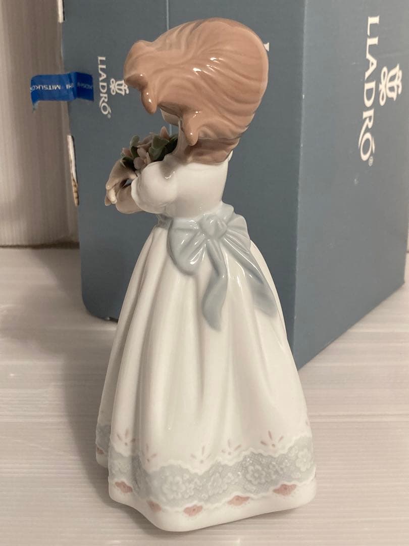 LLADRO Utopia 『さわやかな風』　陶器 リアドロ フォギュリン