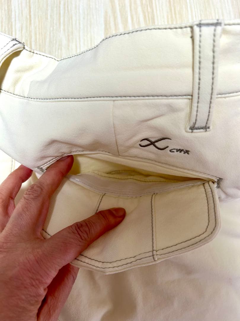 やや裾内側汚れあり『X CW-X 』ゴルフ？パンツ ポケット多く機能的