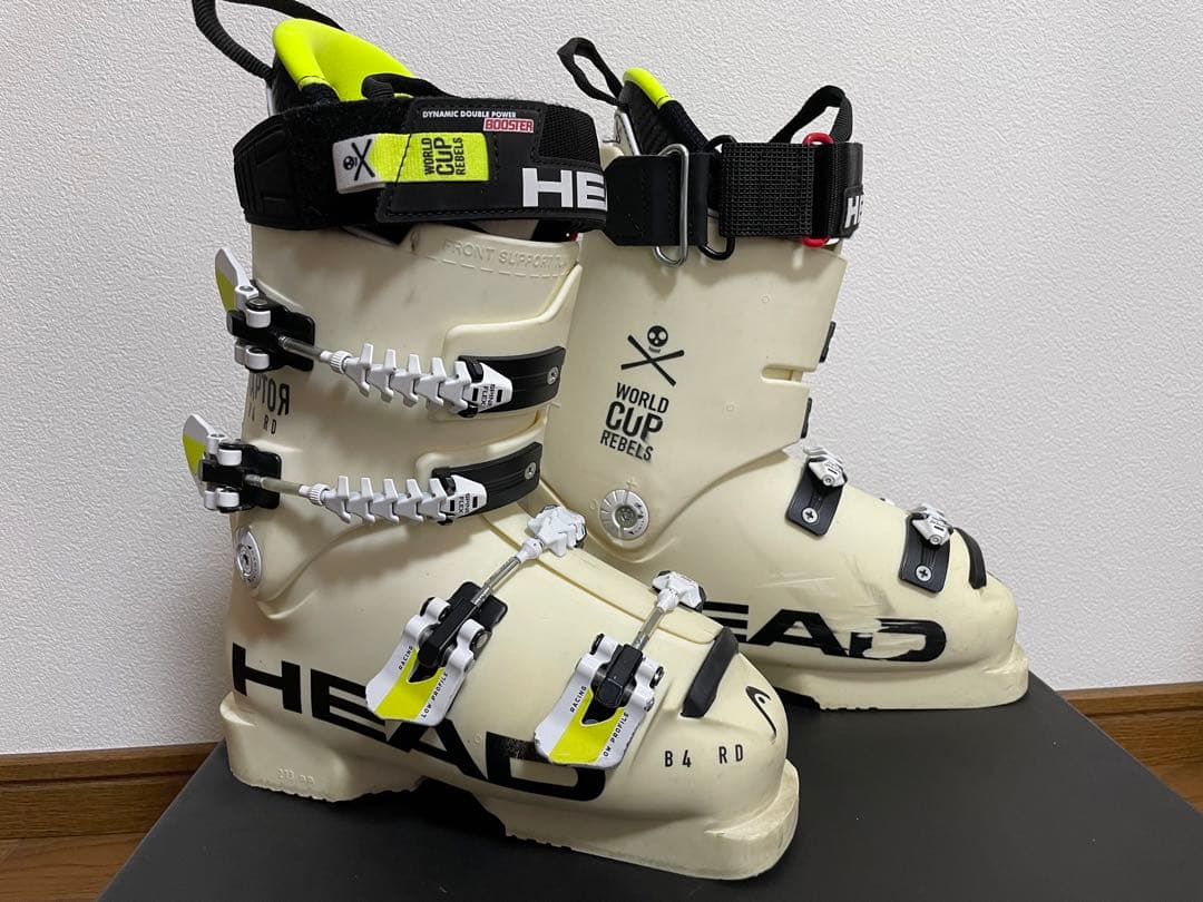 HEAD ヘッド スキーブーツ RAPTOR B4 RD 23.5cm