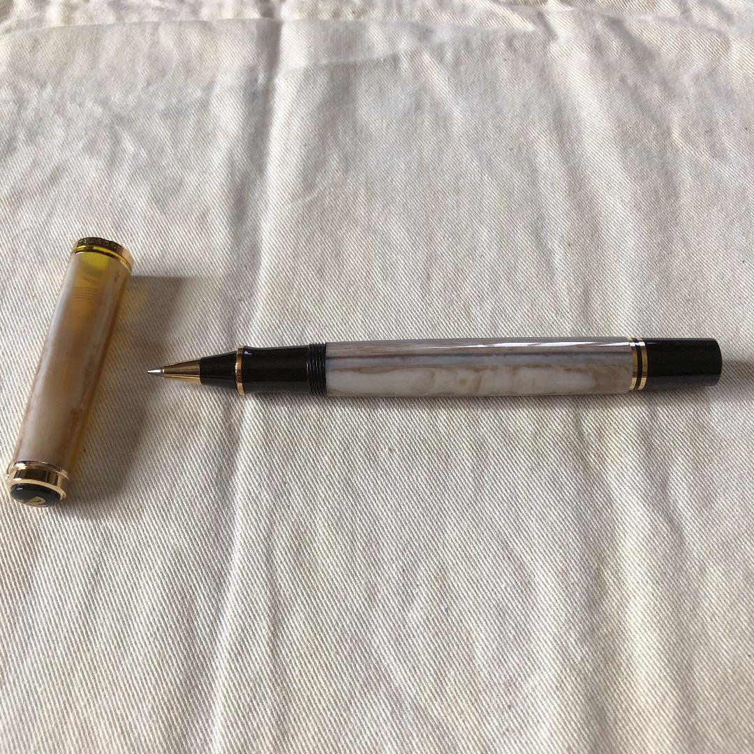 ペリカン　ピッツァ　ナボーナ　万年筆　ローラーボール　ボールペンのセット販売