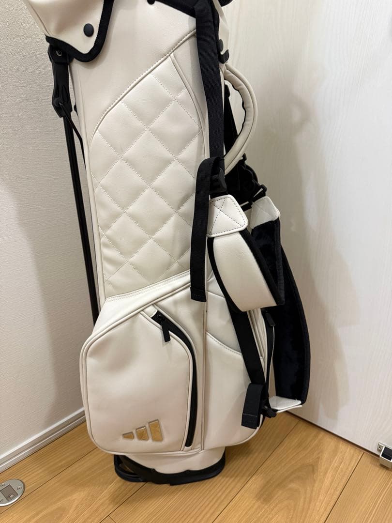 B*k様 アディダスゴルフ　スタンド式キャディバック　メタルロゴ プレミアム