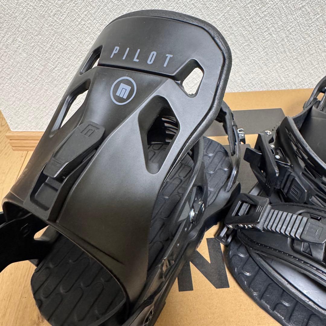 【美品】22-23 Now binding PILOT Msize
