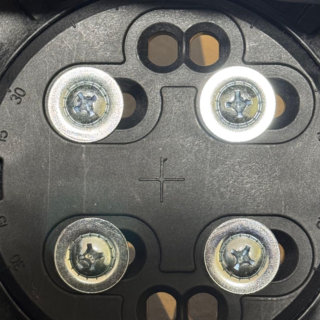 【美品】22-23 Now binding PILOT Msize