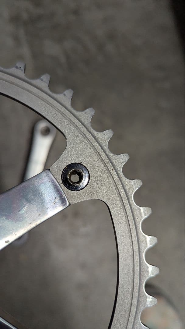 中古sugino75 ピスト用クランク165mm NJS刻印48ギヤ BB付き