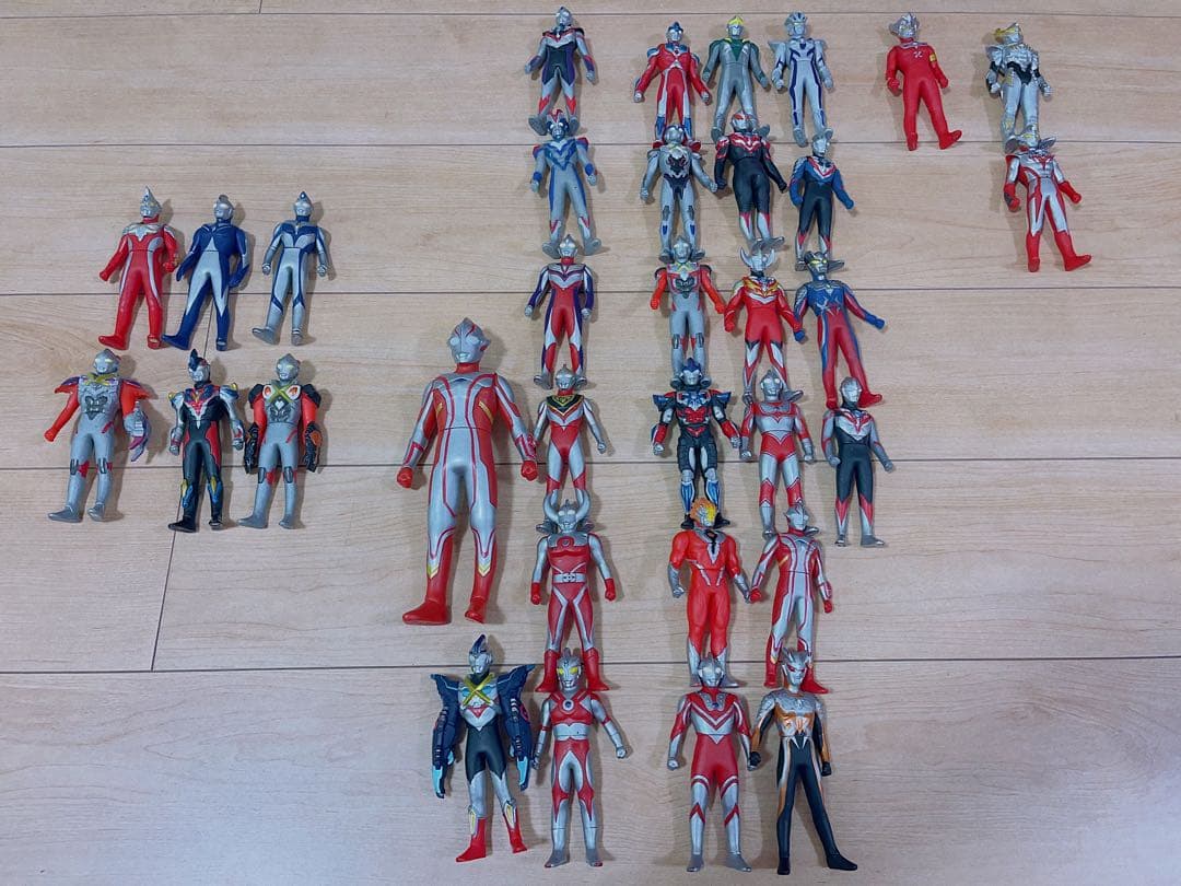 バンダイ　ウルトラマン各種　54点
