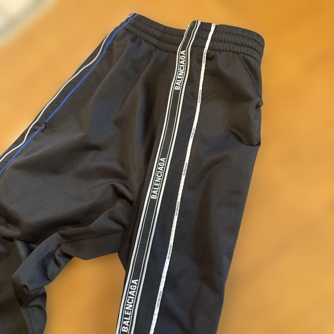 BALENCIAGA ブラック トレーニングパンツ