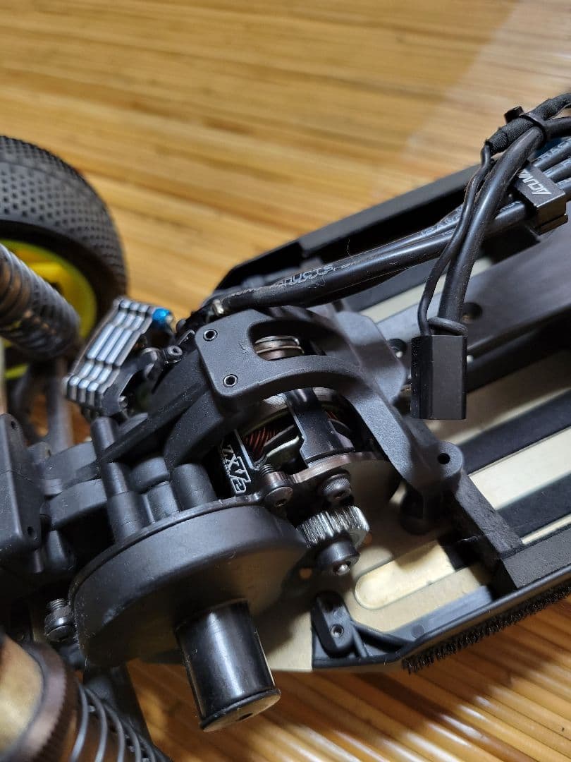 京商　KYOSHO　アルティマRB7　シャーシ　オフロードカー　マッチモア