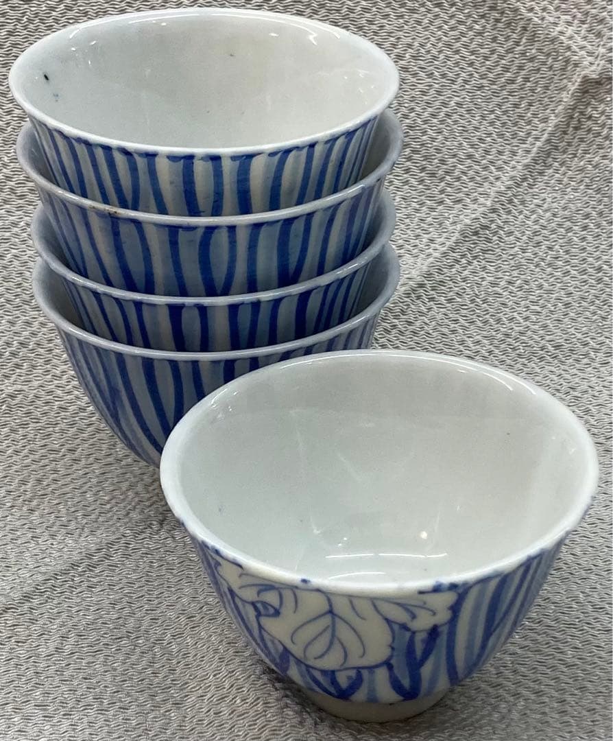 B151s  染付一葉煎茶碗　5個　茶道具　瀬戸　骨董　ぐい呑　盃