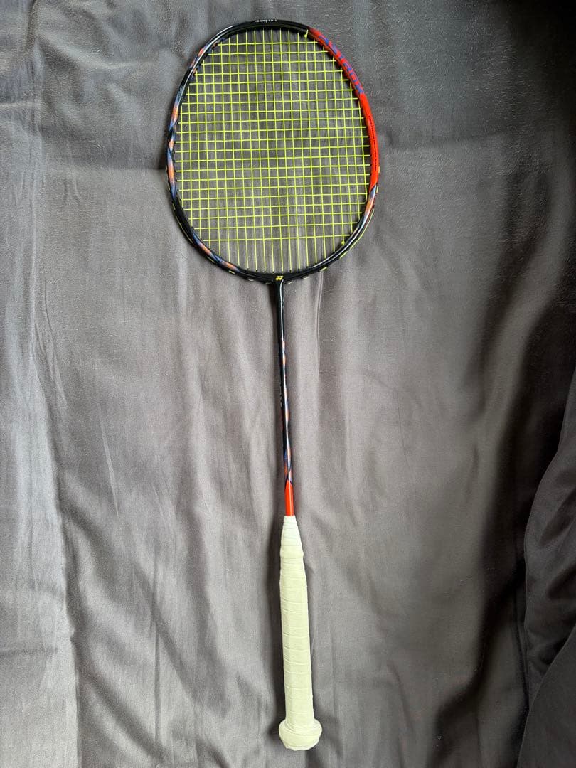 YONEX アストロクス77プロ 4U6