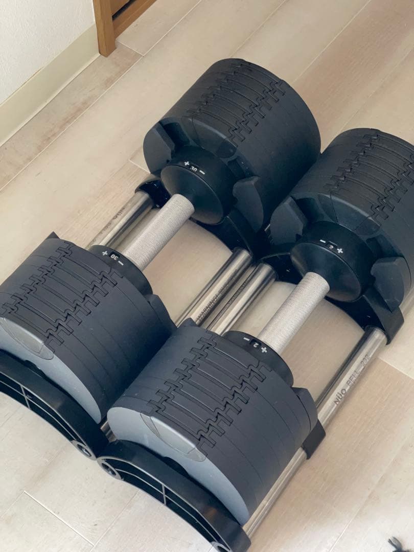 NÜO BELL 232 可変式(2kg刻み)ダンベルセット②