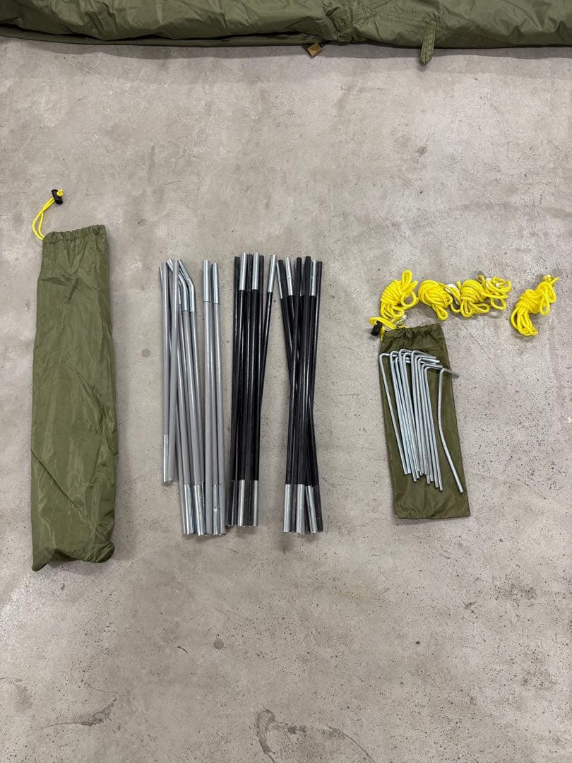 極美品　Coleman ソロテント オリーブ　ツーリングドームST コールマン