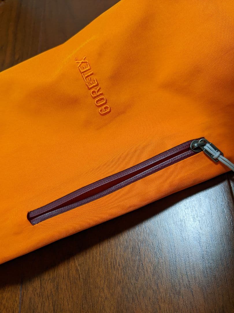 美品✨パタゴニア patagonia インサレーテッドパウダーボウルジャケット