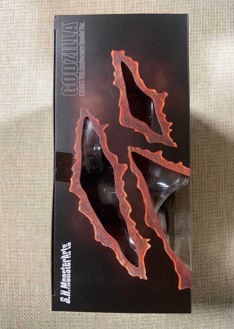 S.H.MonsterArtsゴジラ (1995) 70周年特別記念Ver.