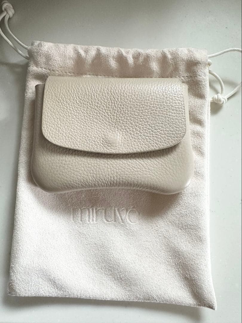 miruve ミニウォレット クリーム 韓国