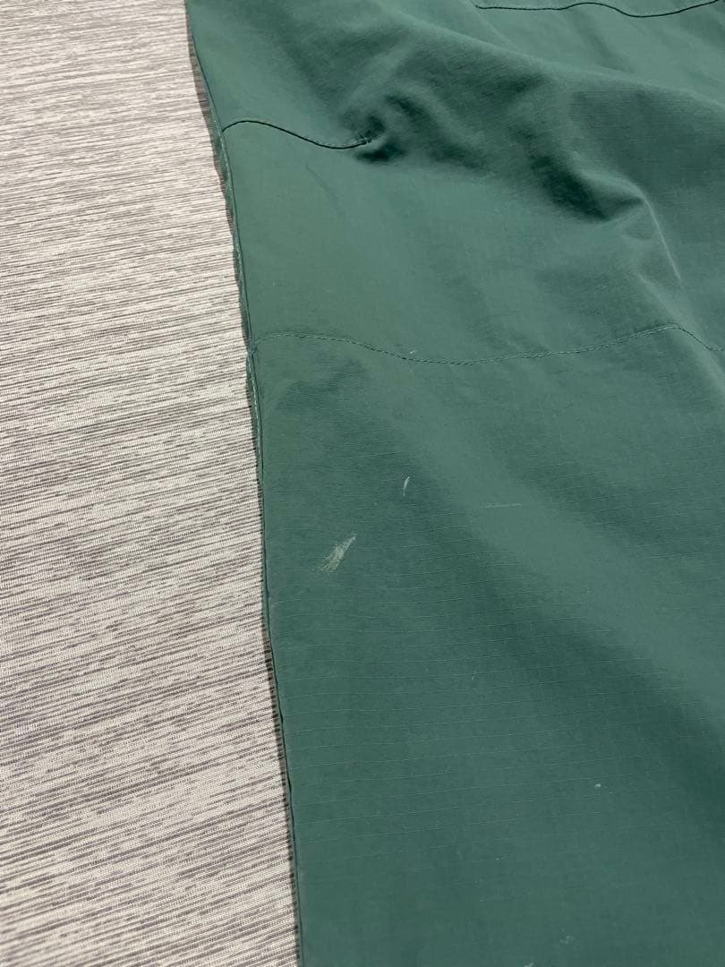 【haimassmania】ハイマニ スノボ ウェア 上下セット　グリーン