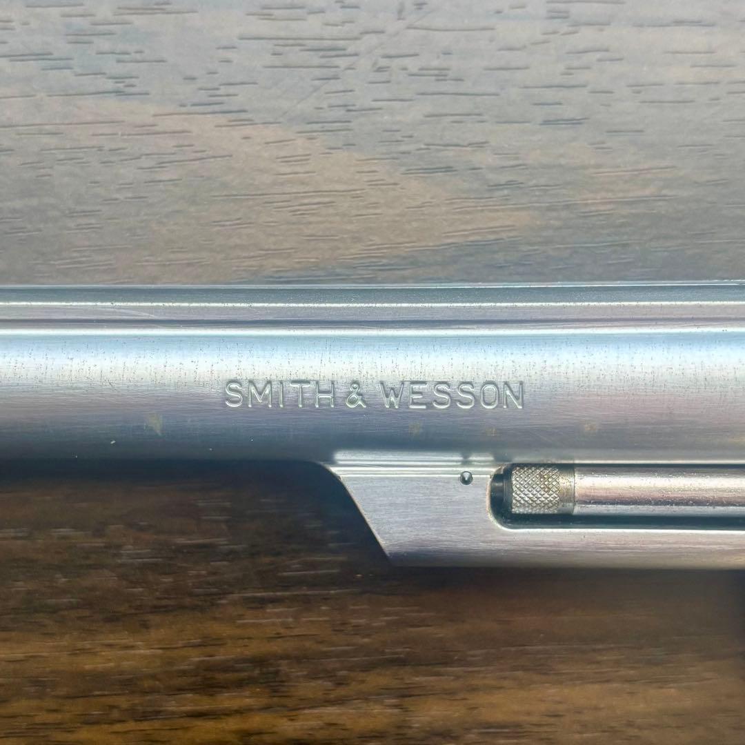 KOKUSAI製 44マグナム（観賞用・模型） — グリップ欠損あり