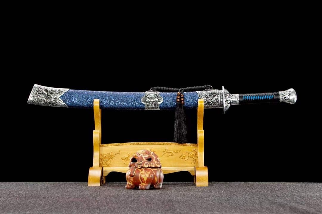 青竜紋竜虎大刀 古兵器 武具　刀装具　日本刀　模造刀 居合刀