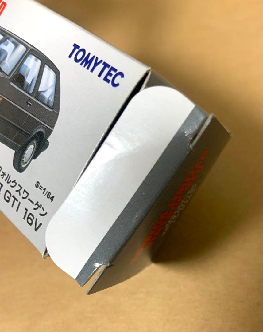 トミカ リミテッド ヴィンテージ ネオ　フォルクスワーゲン ゴルフⅡ　黒 70a