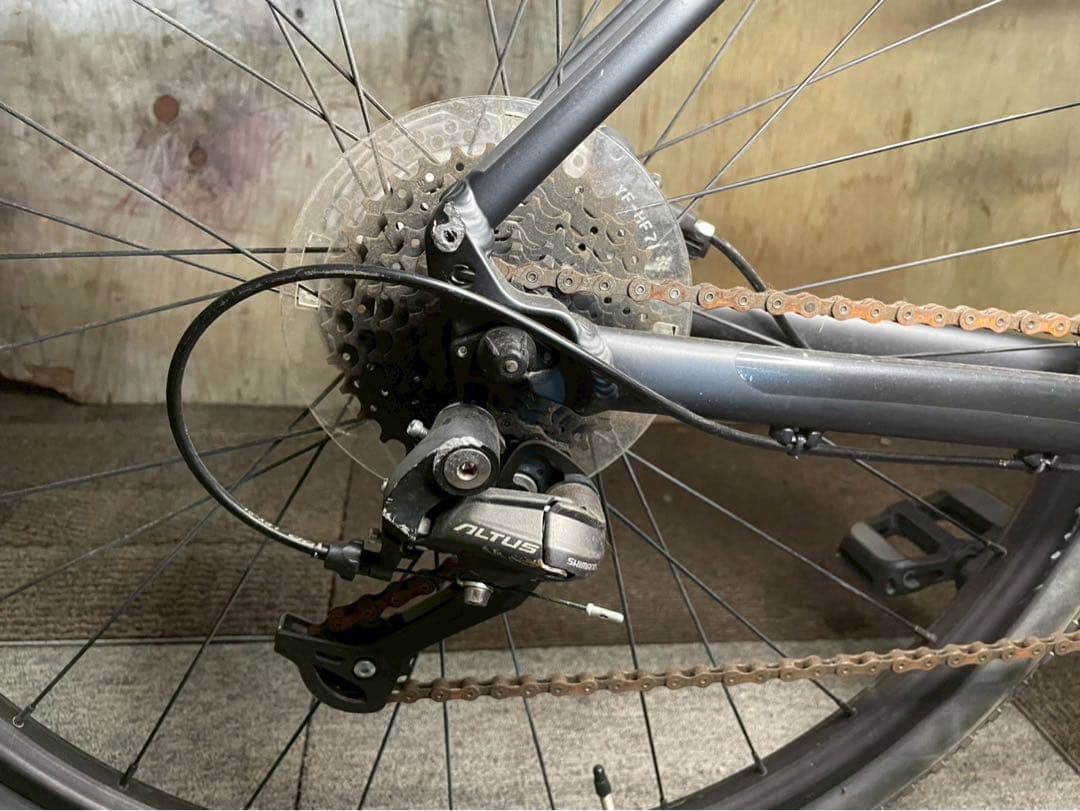 ブータン  CANNONDALE キャノンデール BADBOY