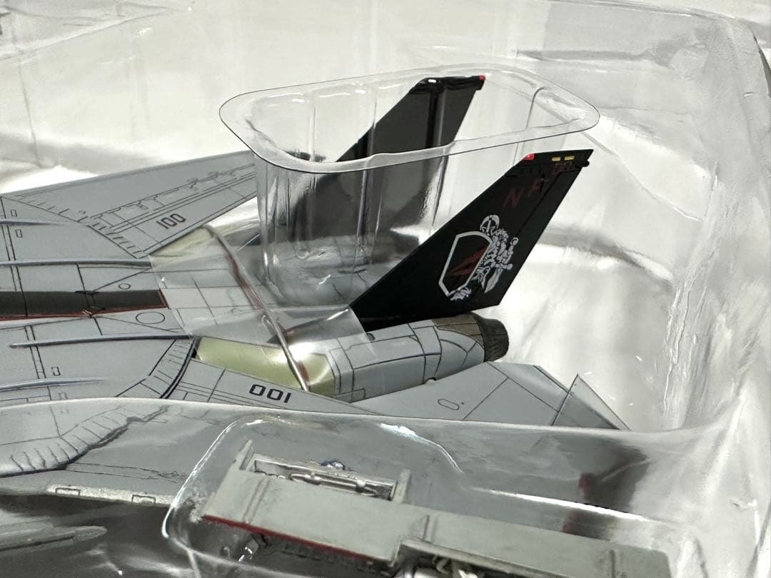 UNIMAX 1/72 F-14A トムキャット VF-154