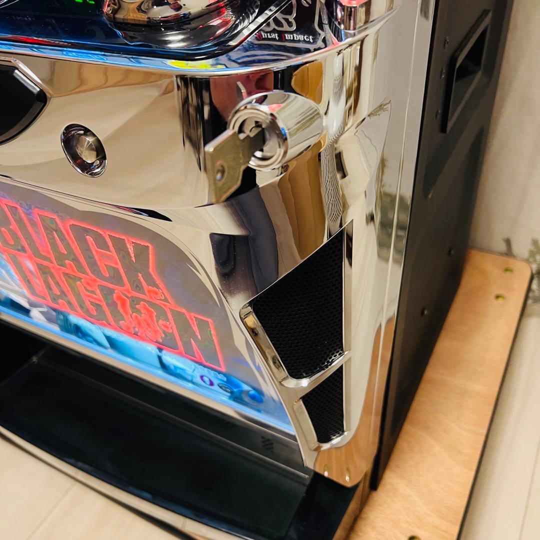 初代ブラックラグーン スロット実機 メダル不要機搭載