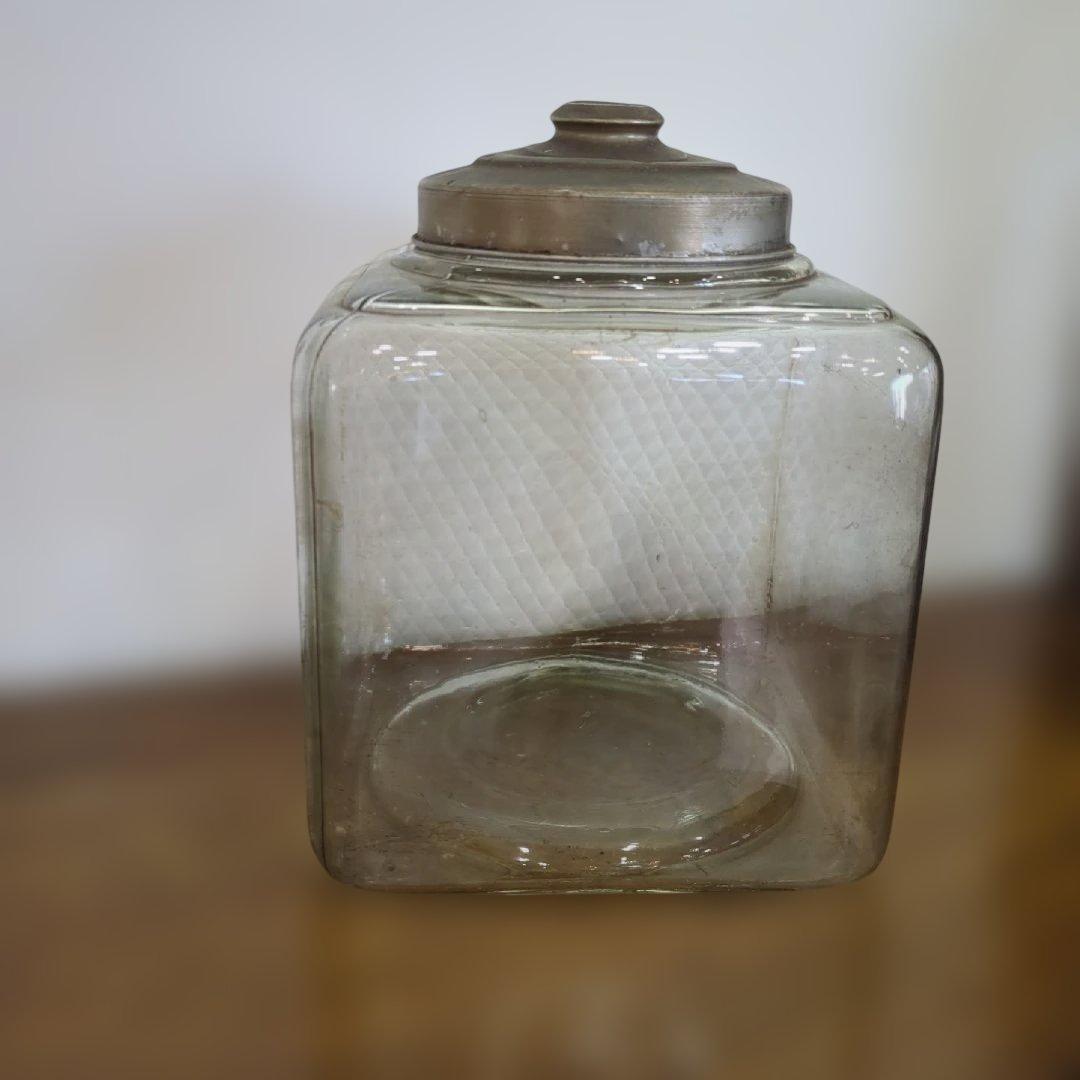 骨董　ガラス瓶　アルミ蓋　角瓶　ガラス　駄菓子屋　瓶　アンティーク