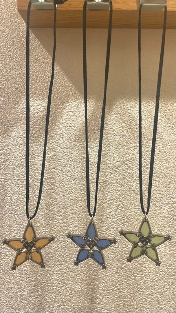 キングダムハーツ　繋がりのお守り　メタルチャーム