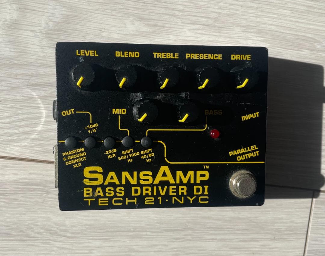 TECH21 SansAmp BASS D DI V2 サンズアンプ