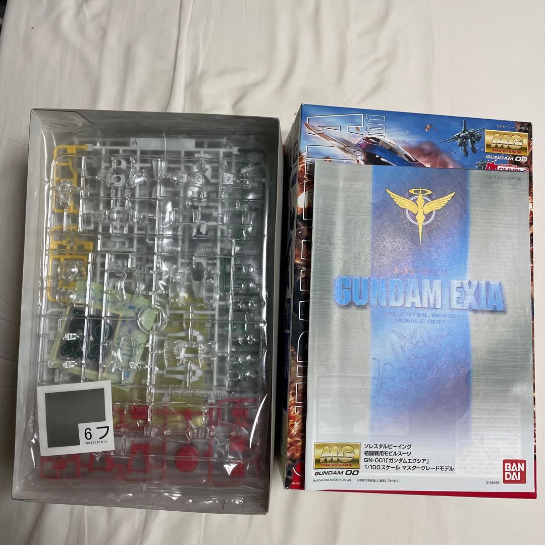 MG ガンダム エクシア 30th スペシャルクリア外装パーツ付き