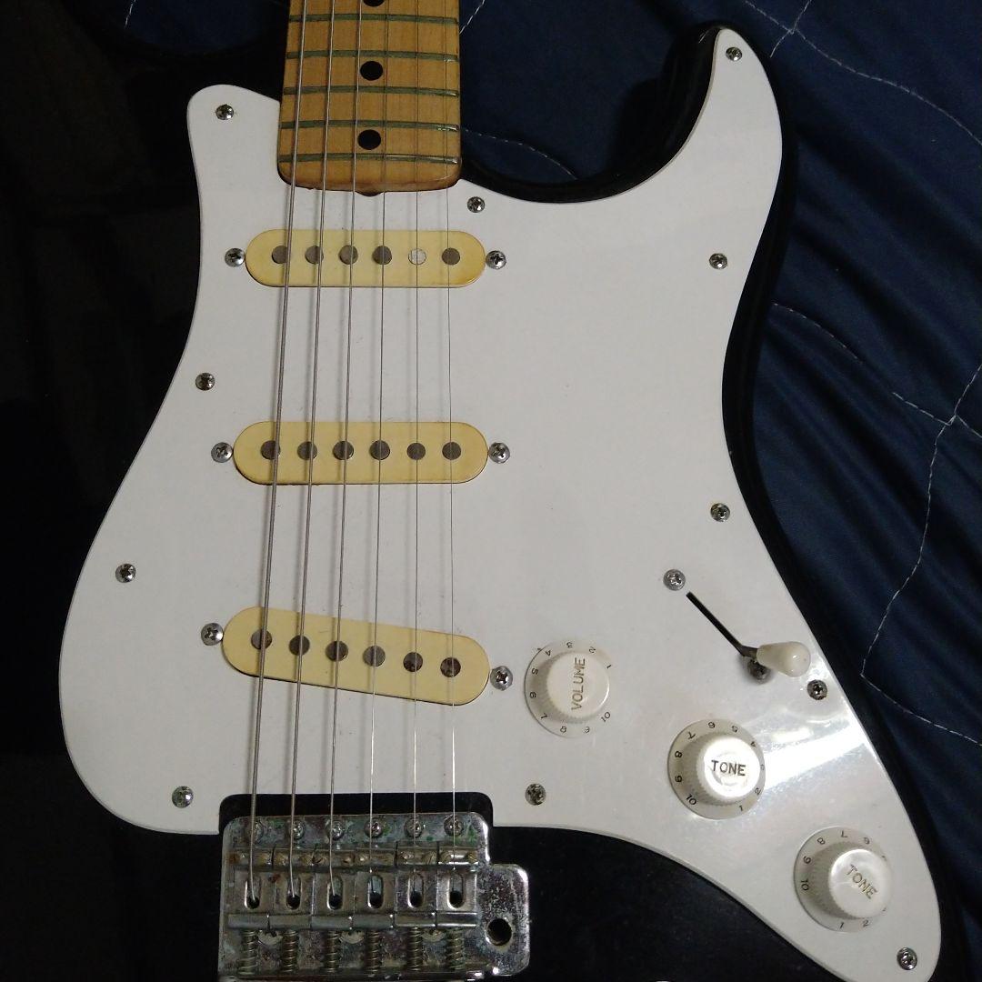 Fresher エレキギター ストラトキャスタータイプ 黒