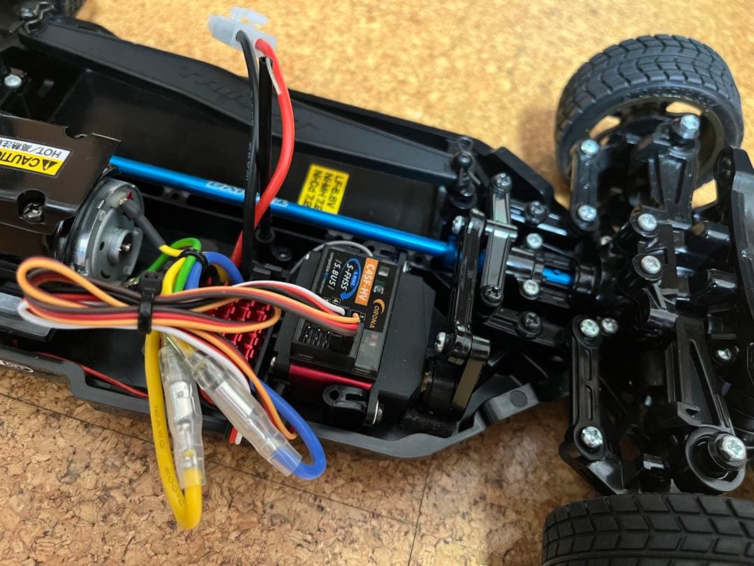 タミヤ TT02 シャーシ メカ付 リポバッテリー付 未走行GT-Rボディ付