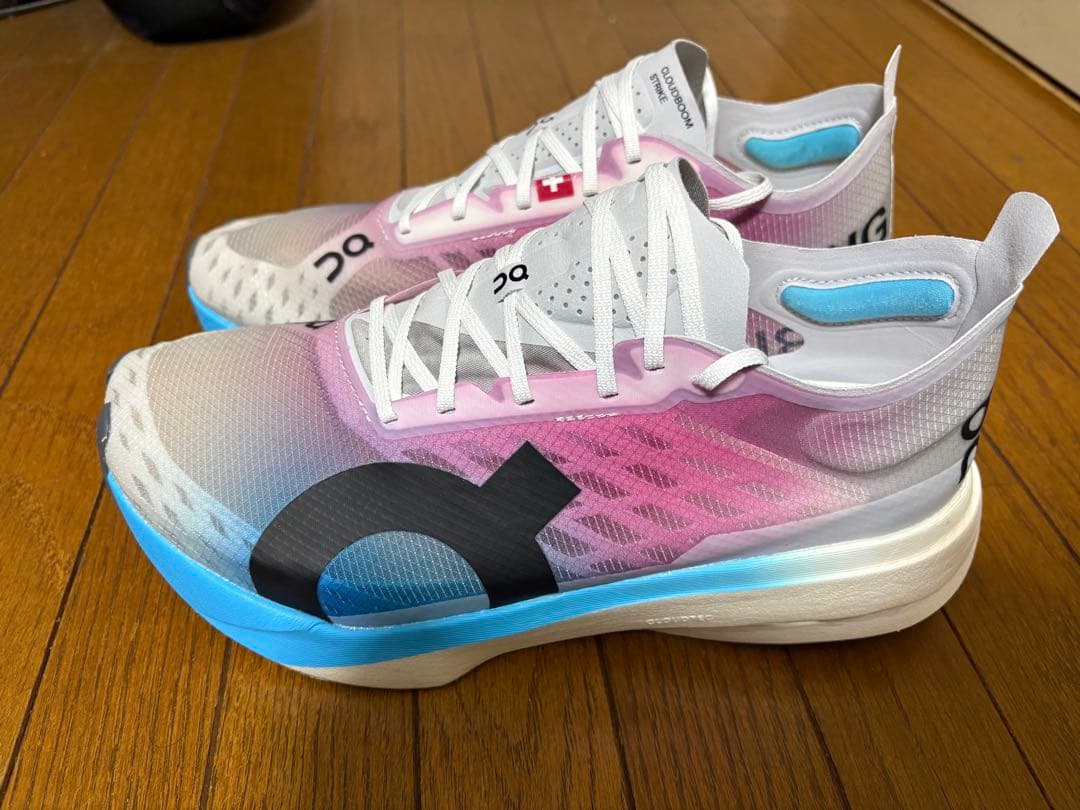 【新品正規品】早い者勝ち！大特価！クラウドブーム　ストライク 27.5cm