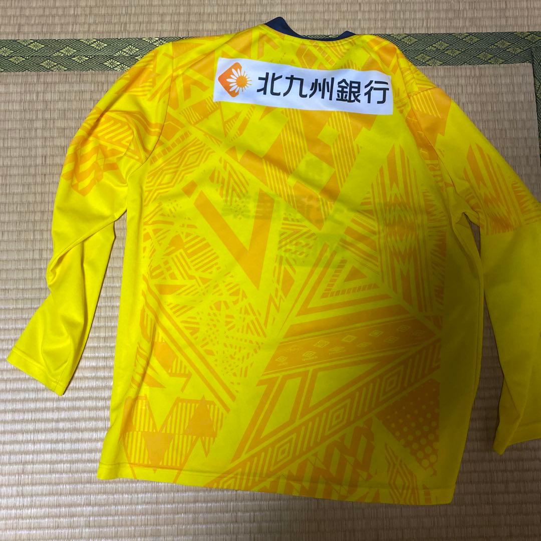 ギラヴァンツ北九州 練習着　長袖シャツLサイズとショーツMサイズセット