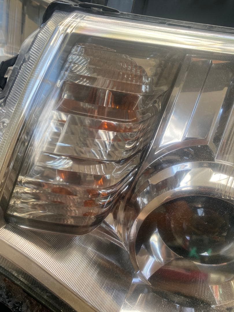 三菱 デリカ D:5 純正ヘッドライト 左右セット（コーティング済み）