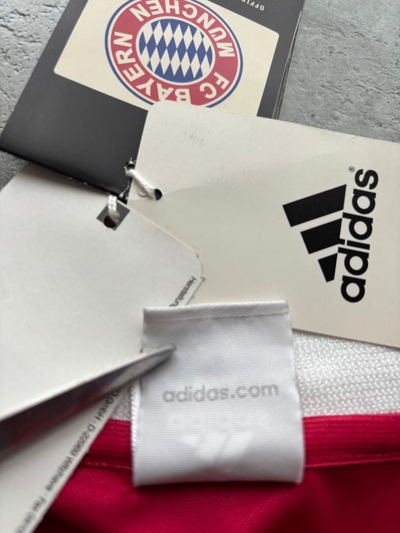 レア　02-03 バイエルンミュンヘン　adidas ホームユニフォーム 新品