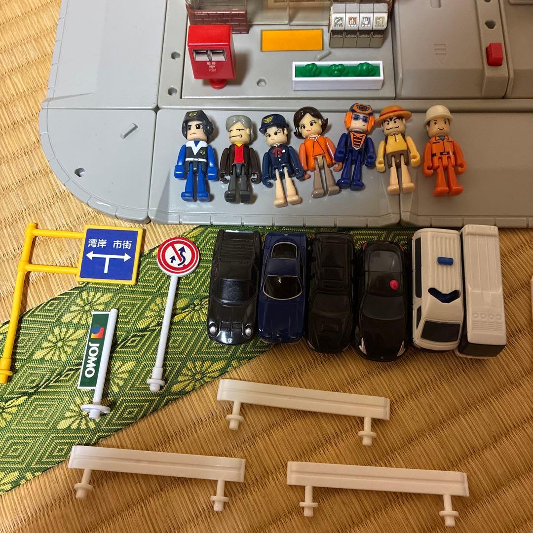 トミカタウン　コンビニ　ガソリンスタンド