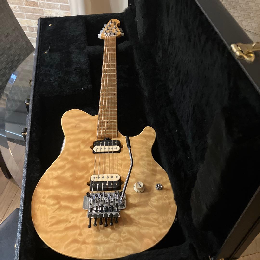 Music Man Axis 1997年製