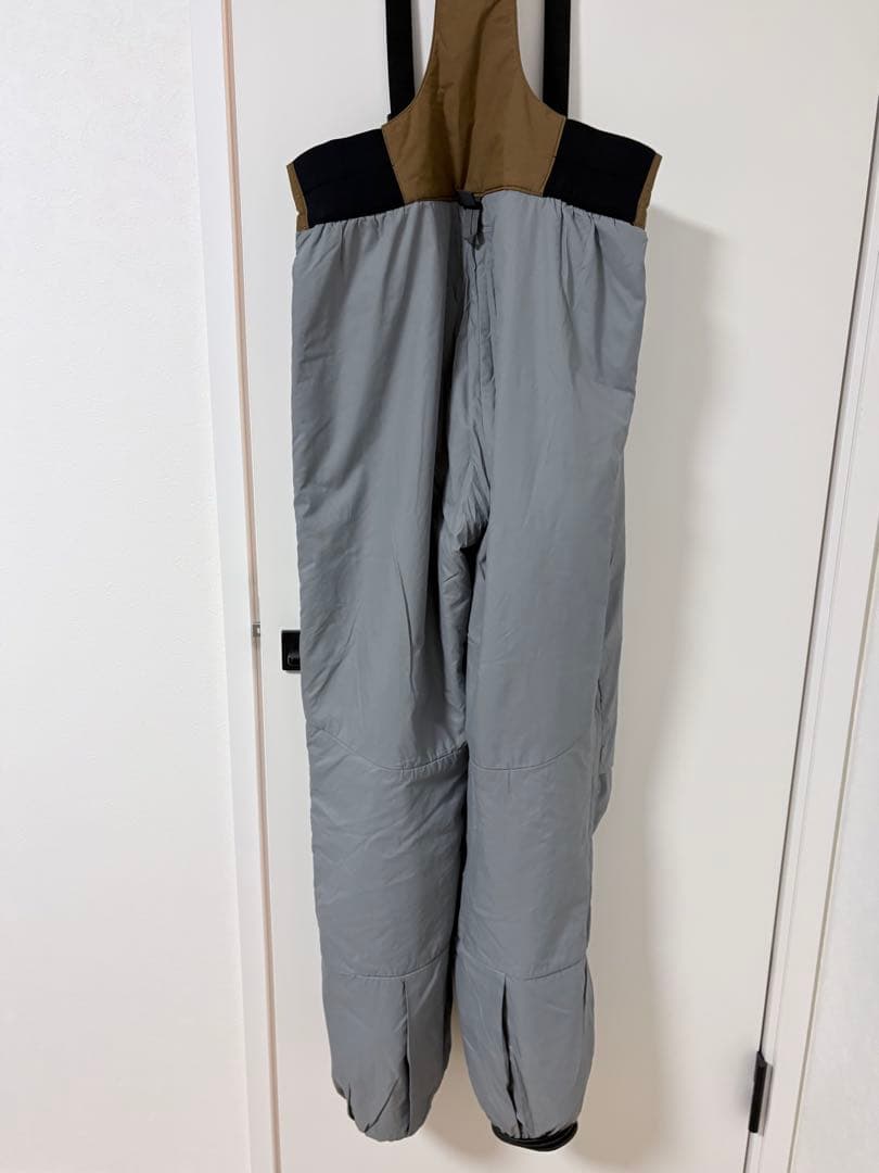 モンベル 　スーパーハイドロブリーズ インシュレーテッドビブ