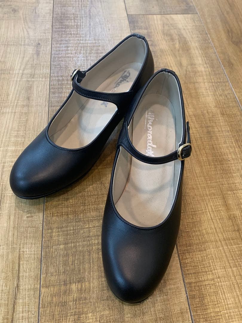 フラメンコシューズ　黒 37.5 幅広