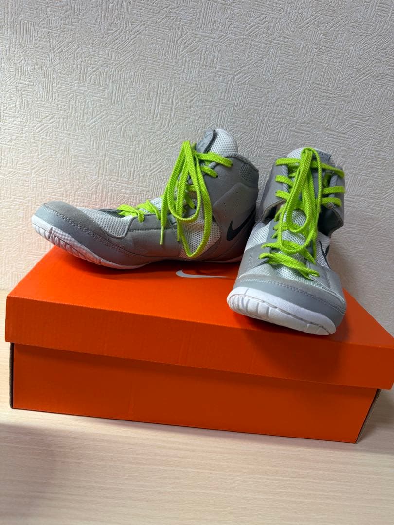 ナイキ　NIKE ボクシングシューズ レスリングシューズ　箱、紐付き　27cm